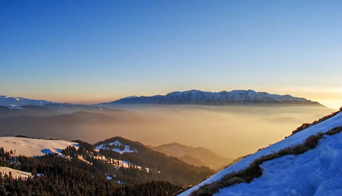 Un grup mare și o Piatră pe măsură