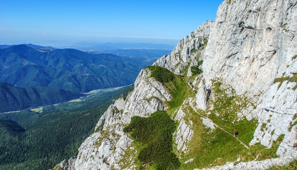 Pe potecile nemarcate ale Craiului. Brâul de Mijloc şi alte delicatese